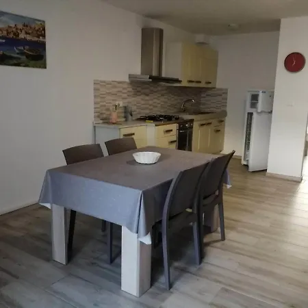 Nice Two-room Giusy Apartment *